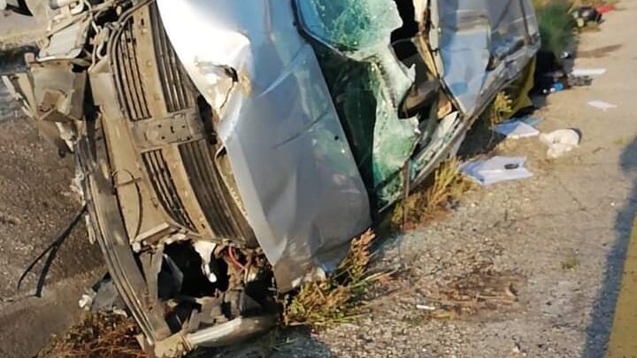 Aparatosa Volcadura en el Corredor Urbano