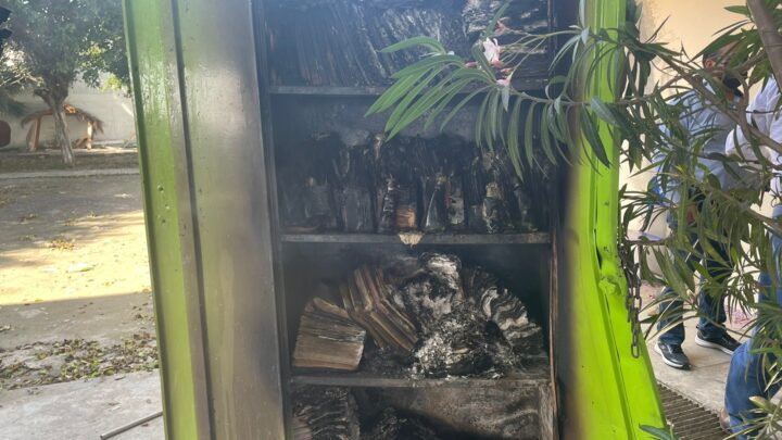 VANDALIZAN E INTENTAN INCENDIAR SALÓN DE CLASES EN ESCUELA DE ELECTRICISTAS
