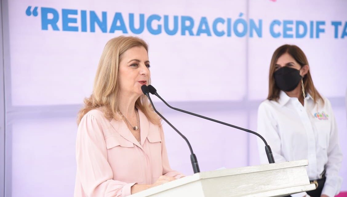 REINAUGURAN CHUCHO NADER Y AÍDA FERES CENTRO CEDIF DE LA COLONIA TANCOL