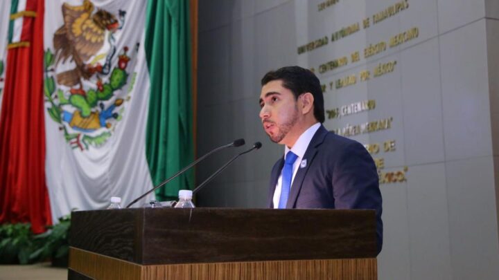 ANGEL COVARRUBIAS PRESENTA INICIATIVA PARA GARANTIZAR MEDICINAS CONTRA EL CÁNCER INFANTIL