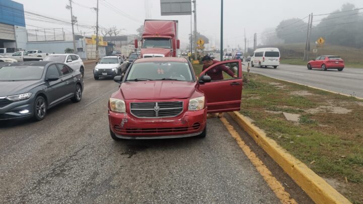 LE ROBA EL AUTO A SU JEFA Y TERMINA CHOACADO Y EN EL TAMBO