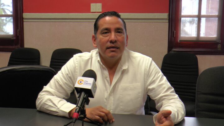 ANALIZAN DESEMPEÑO DE DIRECTOR DE MERCADOS