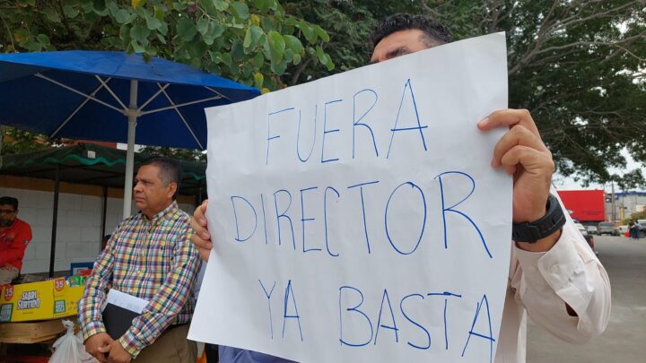 SINDICALIZADOS DEL TECNOLÓGICO DE MADERO PIDEN LA DESTITUCIÓN DEL DIRECTOR.