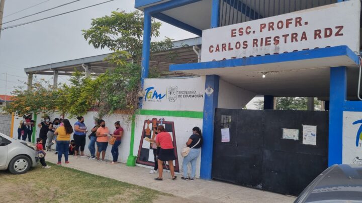 EN MARCHA LA VACUNACIÓN ANTICOVID EN ESCUELAS DE MADERO.