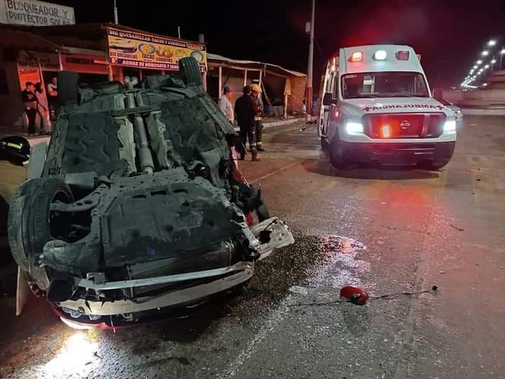 EXCESO DE VELOCIDAD ORIGINA ACCIDENTE EN LA PLAYA DURANTE LA MADRUGADA.
