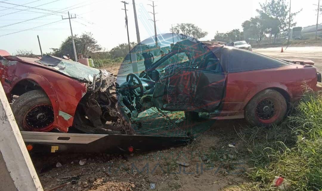 Se Impacta Contra Poste en el Blvd Primex