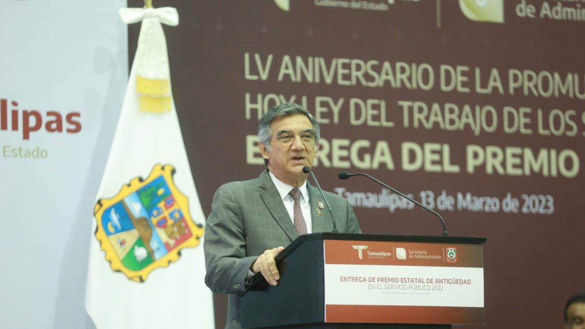 DIGNIFICA AMÉRICO SALARIOS DE TRABAJADORES DEL ESTADO; BURÓCRATAS LO RESPALDAN; “AHORA SÍ NOS RESPETAN”