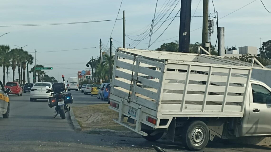 FUERTE CHOQUE BOULEVARD ADOLFO LÓPEZ MATEOS