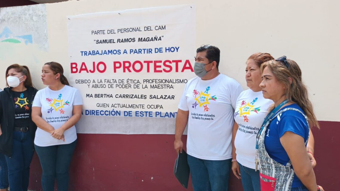 PIDEN DESTITUCIÓN DE DIRECTORA DEL CAM SAMUEL RAMOS PIDEN DESTITUCIÓN DE DIRECTORA DEL CAM SAMUEL RAMOS