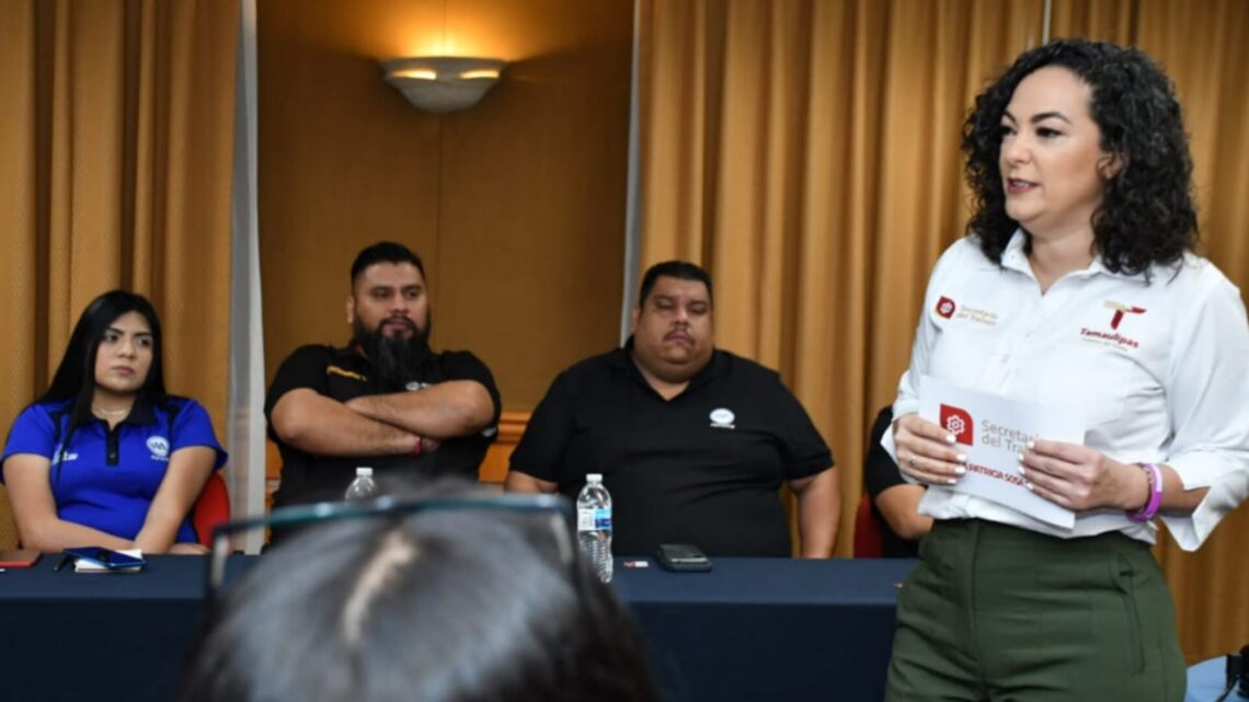 SECRETARÍA DEL TRABAJO CAPACITA A PERSONAL GERENCIAL DE GRUPO LLANTERO