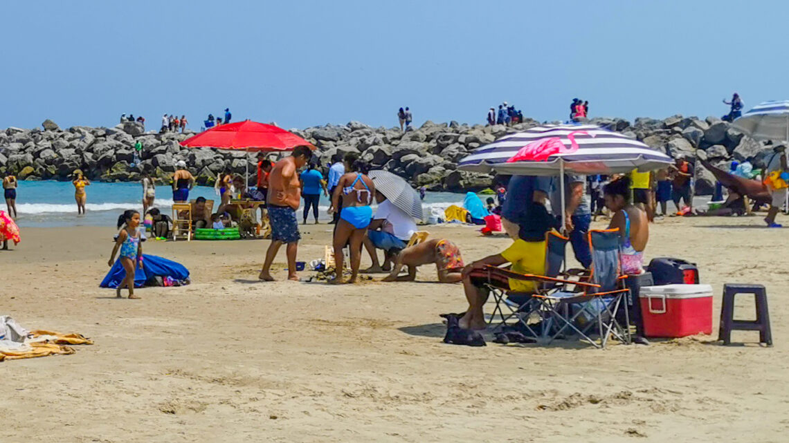 CONTINÚA EN ASCENSO LA AFLUENCIA TURÍSTICA EN PLAYA MIRAMAR
