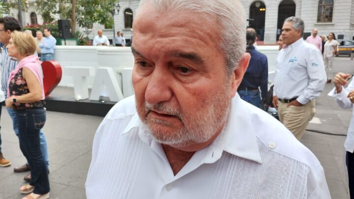 BURÓCRATAS DE TAMPICO SE HAN COMPORTANDO A LA ALTURA CON VISITANTES; NO HAY QUEJAS: CONTRALOR