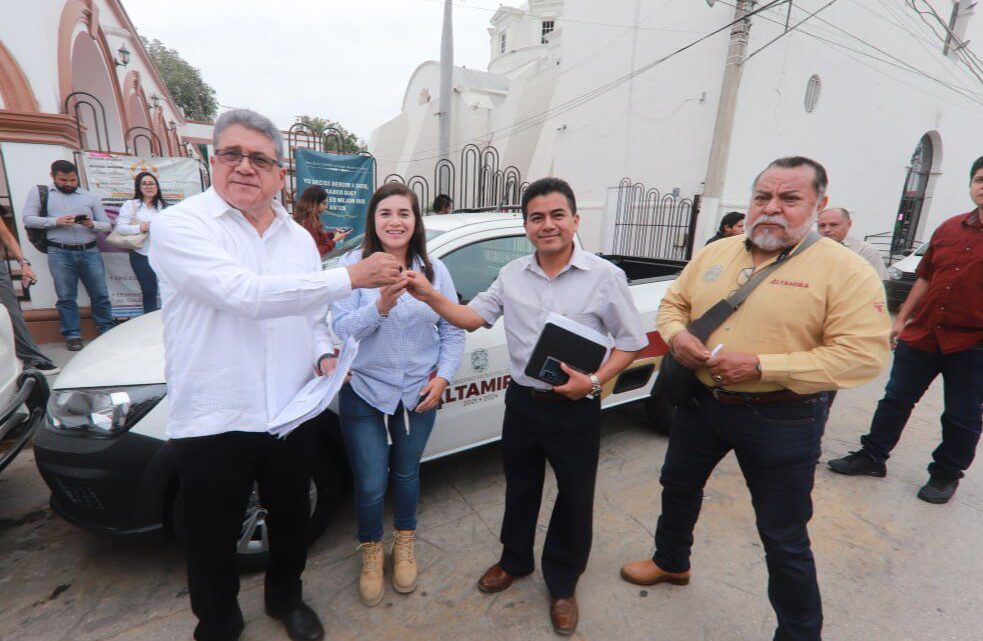 INCREMENTA AMM PARQUE VEHICULAR PARA MEJORAR PRODUCTIVIDAD EN OBRA PÚBLICA INCREMENTA AMM PARQUE VEHICULAR PARA MEJORAR PRODUCTIVIDAD EN OBRA PÚBLICA