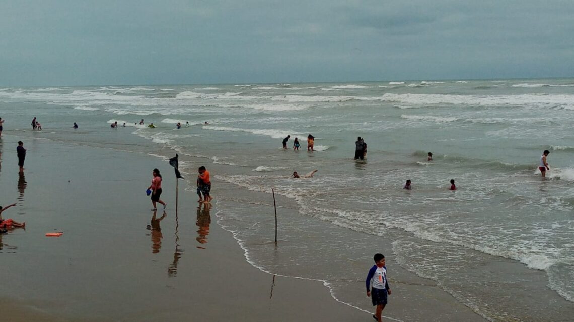 Vacacionistas Ignoran recomendaciones de Autoridades