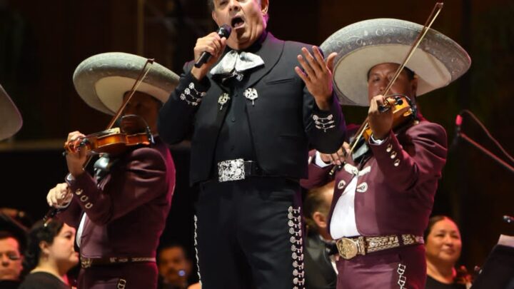 Memorable Concierto del Bicentenario Brinda el Tenor Fernando De la Mora en Tampico