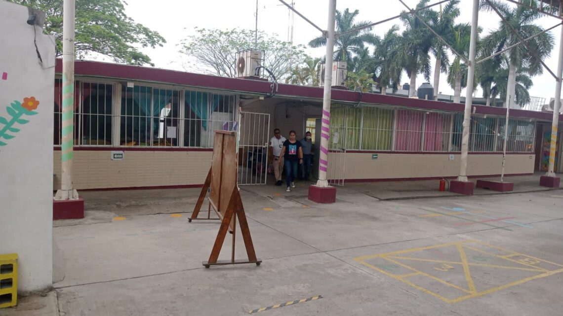 Escuelas de Nivel Básico Han Disminuido Matrícula