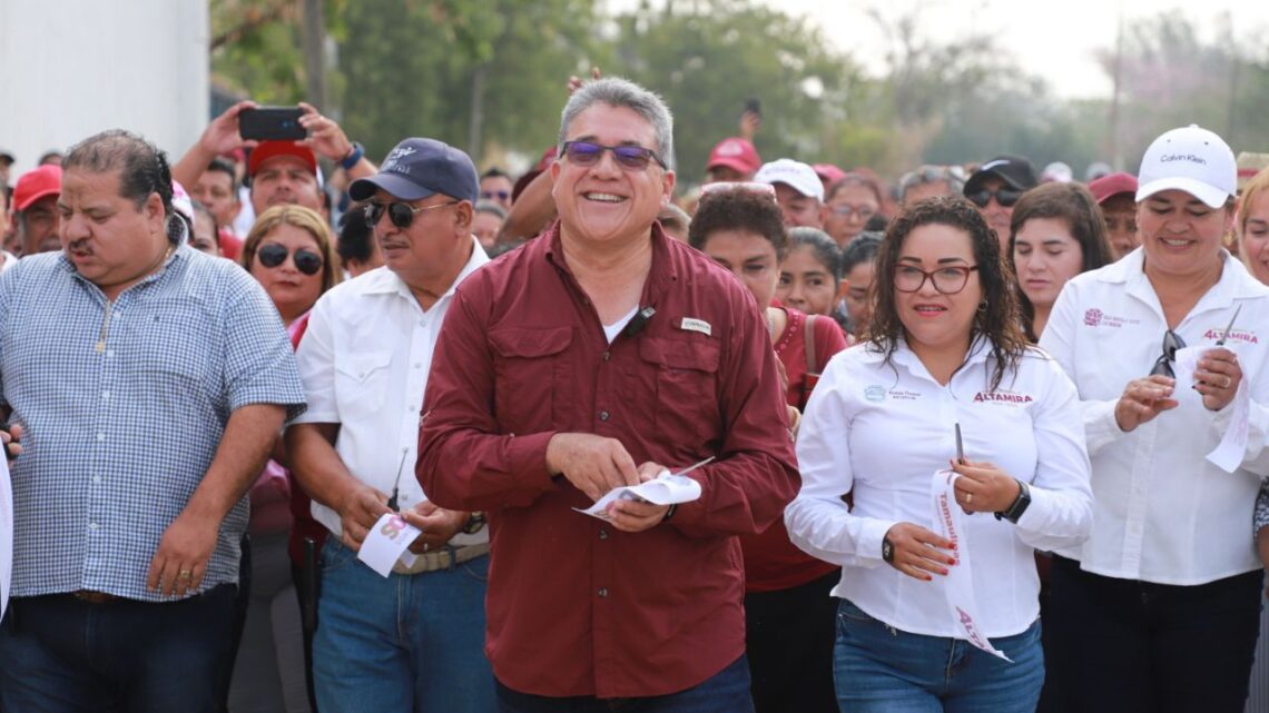 REALIZA ARMANDO MARTÍNEZ CORTE DE LISTÓN DE ANHELADO CAMINO INTEREJIDAL EN POBLADO “SANTA AMALIA”