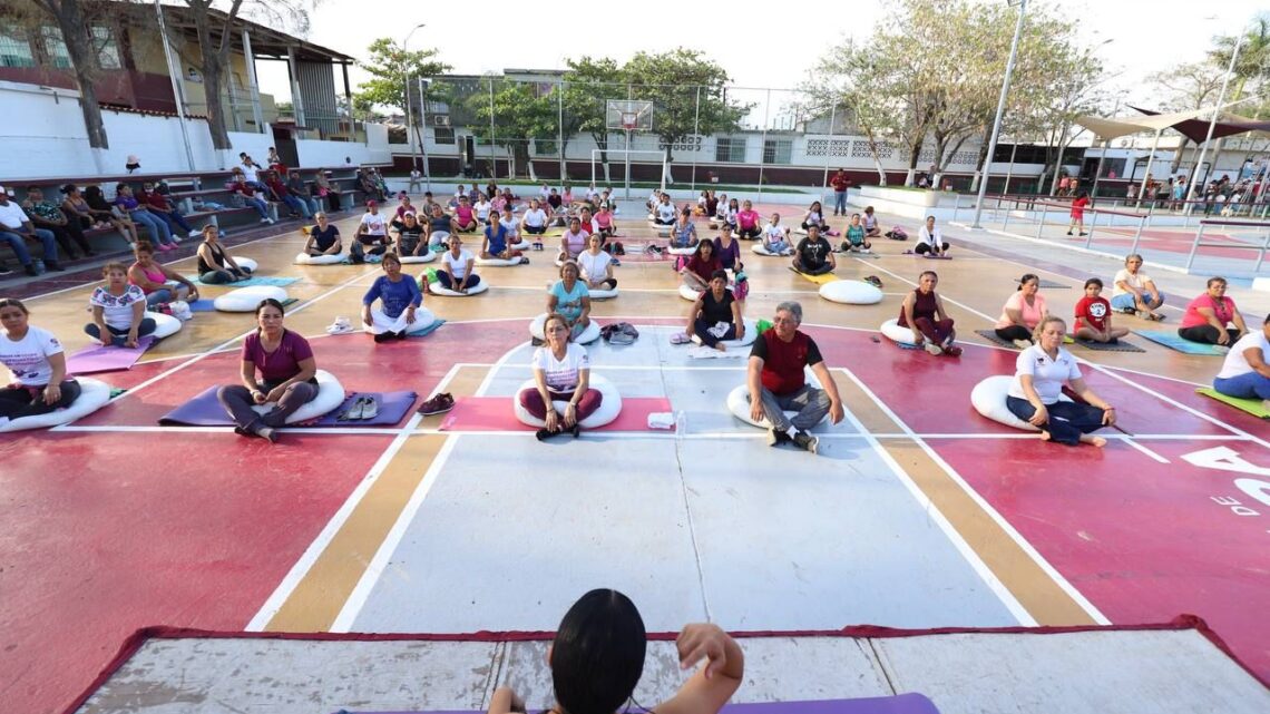 PROMUEVE SISTEMA DIF ALTAMIRENSE LA ACTIVACIÓN FÍSICA A TRAVÉS DE CLASES DE YOGA GRATUITAS