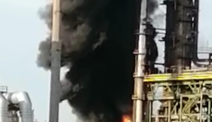 Se Registra conato de Incendio en Planta de la Refinería