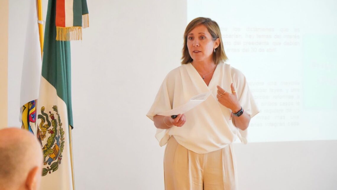 Dialoga Rosa González con Miembros y Directivos de Coparmex Zona Sur