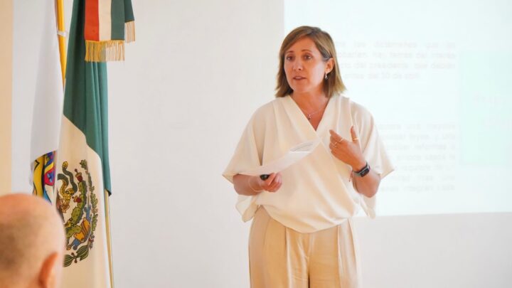 Dialoga Rosa González con Miembros y Directivos de Coparmex Zona Sur