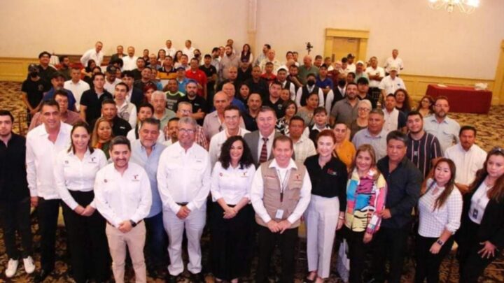 EN MATAMOROS, STPS Y COEPRIS CAPACITAN Y CERTIFICAN A TRABAJADORES DE LA INDUSTRIA RESTAURANTERA