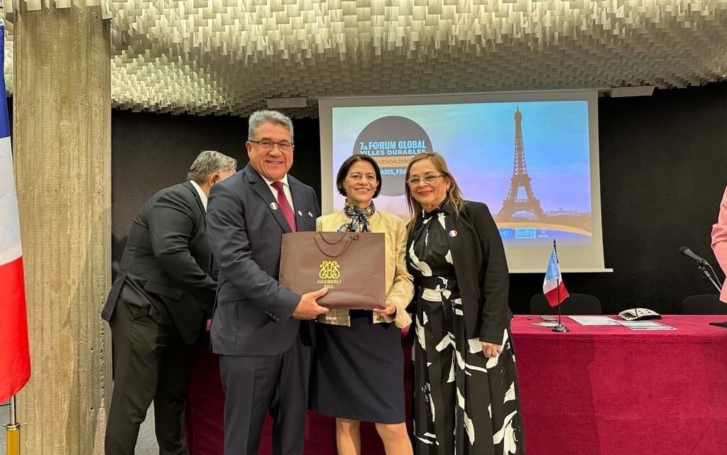 PARTICIPA ARMANDO MARTÍNEZ MANRÍQUEZ EN 7MO FORO DE CIUDADES SOSTENIBLES, EVENTO INAUGURADO POR LA EMBAJADORA DE MÉXICO EN PARÍS, FRANCIA