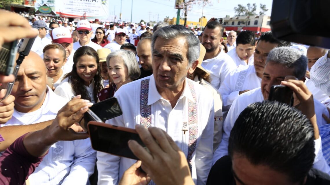 FEDERACIÓN Y ESTADO REFUERZAN LA SEGURIDAD; LA POBLACIÓN ESTÁ BIEN Y EN CALMA: AMERICO