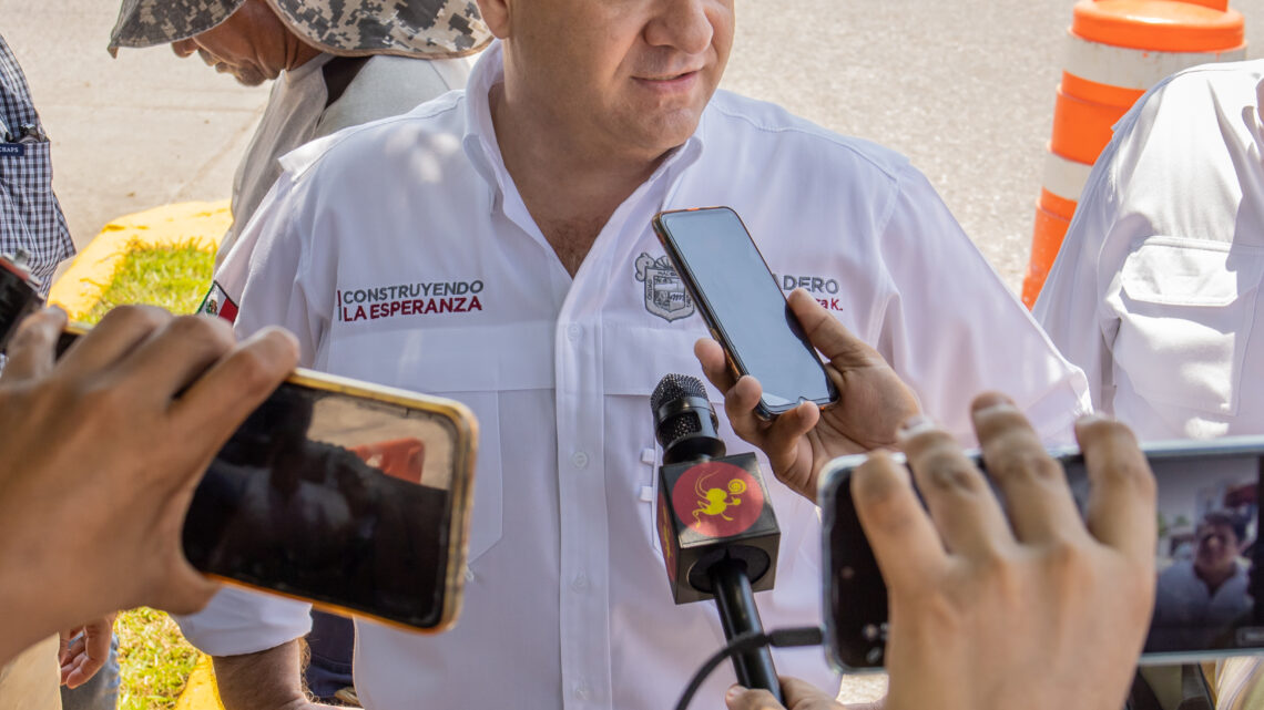 EXHORTA ADRIÁN OSEGUERA A EXTREMAR MEDIDAS DE SALUD POR ONDA DE CALOR EXHORTA ADRIÁN OSEGUERA A EXTREMAR MEDIDAS DE SALUD POR ONDA DE CALOR