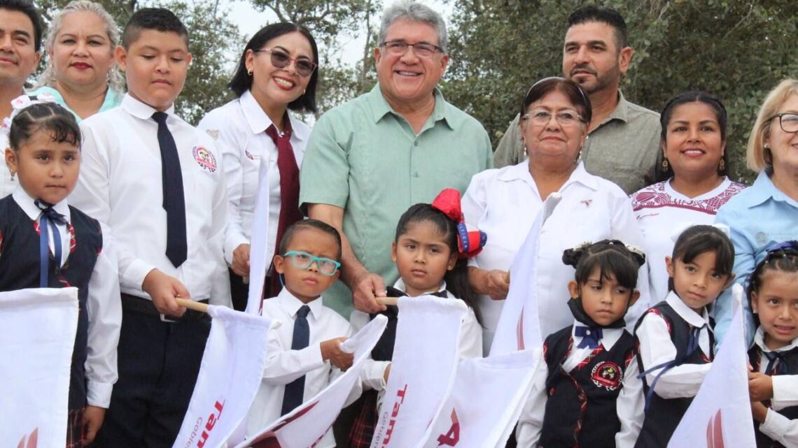 RESPALDA ARMANDO MARTÍNEZ LA INFRAESTRUCTURA EDUCATIVA EN EL FRACCIONAMIENTO VALLE ESMERALDA