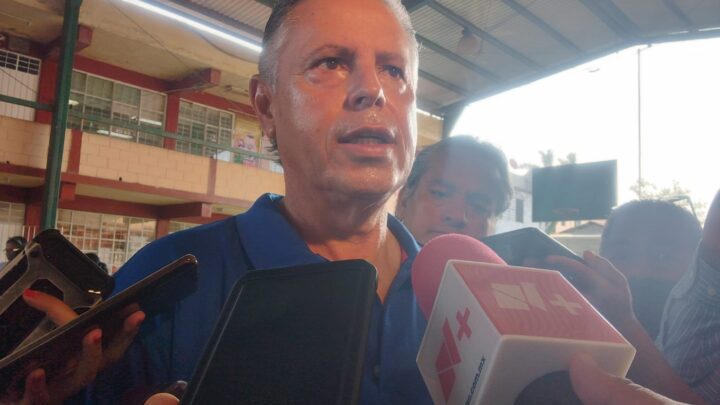 EXHORTA ALCALDE DE TAMPICO A EVITAR GOLPES DE CALOR ENTRE LA POBLACIÓN POR ALTAS TEMPERATURAS