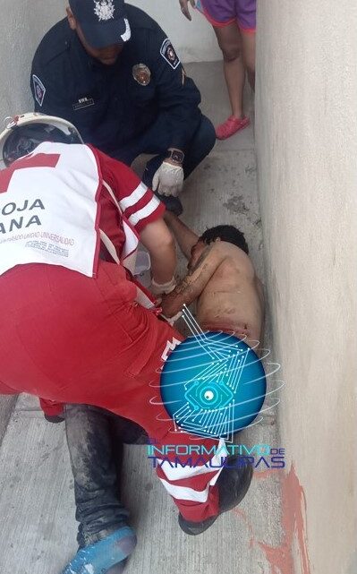 EN RIESGO LA VIDA DE EBRIO QUIEN CAYÓ DE UN TERCER PISO