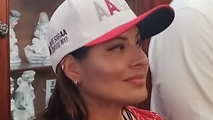 AFIRMAN QUE ADÁN SIGUE CRECIENDO EN LAS ENCUESTAS Y LAS OTRAS CORCHOLATAS SE ESTANCARON