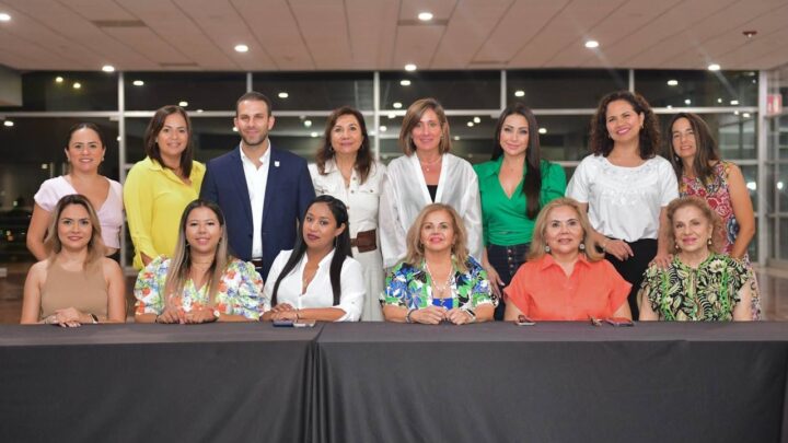 PIDE AMMJE A ROSA GONZÁLEZ Y MON MARÓN SIGA LA TRANQUILIDAD Y CRECIMIENTO EN TAMPICO