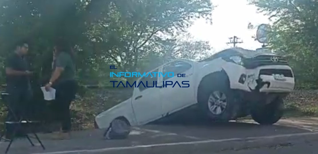 ESPECTACULAR ACCIDENTE EN LA AVENIDA MONTERREY