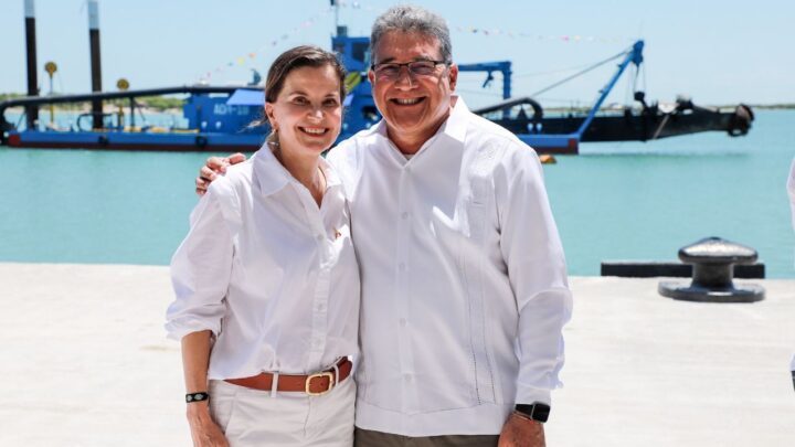 ACOMPAÑA ARMANDO MARTÍNEZ A GOBERNADOR AVA EN BANDERAZO DE ARRANQUE DE DRAGADO DE CANAL DE NAVEGACIÓN EN MATAMOROS