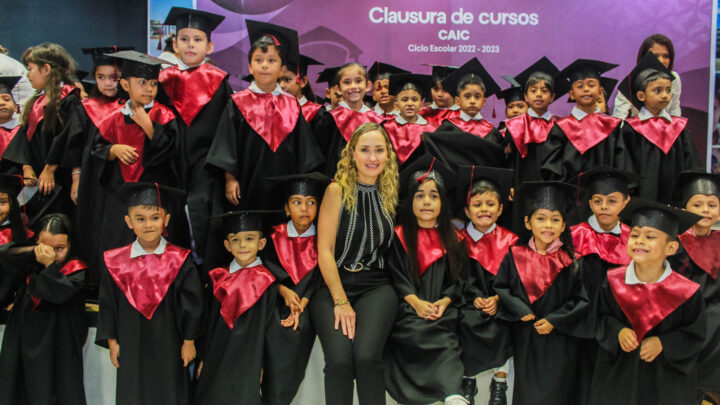 SE GRADÚAN 365 ESTUDIANTES DE LOS CAIC’S DEL DIF MADERO