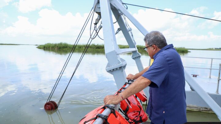 16 HECTÁREAS DESAZOLVADAS HASTA EL MOMENTO EN LAGUNA DEL CHAMPAYÁN: ARMANDO