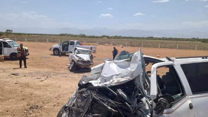 UN MUERTO Y TRES LESIONADOS EN CHOQUE CARRTERO