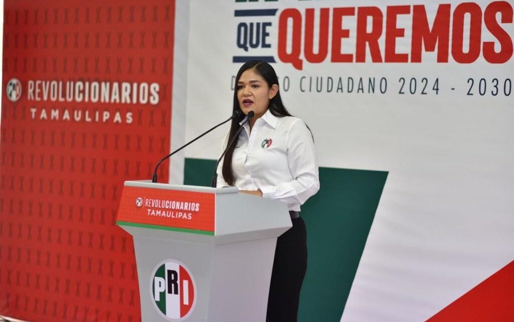 Secretaria del PRI en Tamaulipas Exige no Combinar Política con Educación en México Secretaria del PRI en Tamaulipas Exige no Combinar Política con Educación en México