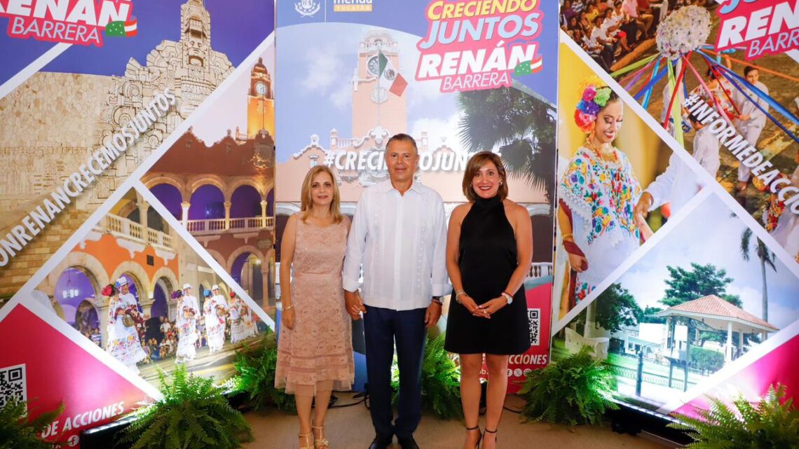 Asiste Rosa González al Segundo Informe de Labores del Alcalde de Mérida,Yucatán Asiste Rosa González al Segundo Informe de Labores del Alcalde de Mérida,Yucatán