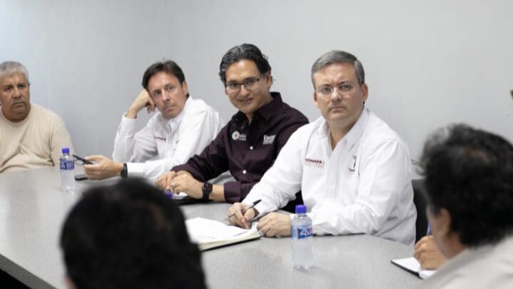 Gobierno del Estado y COMAPA SUR Ddarán Solución a un Problema de la Colonia Ampliación de la Unidad Nacional.