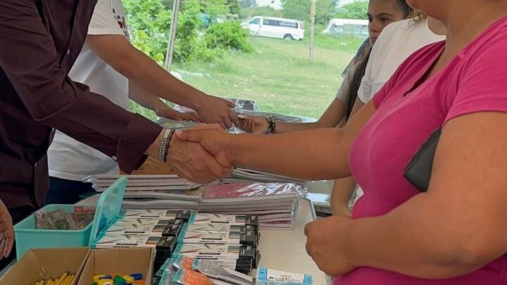 Diputado Erasmo González Impulsa Jornadas de Bienestar en Ciudad Madero