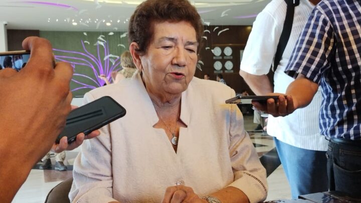 LÓPEZ OBRADOR ESTÁ COOPERANDO PARA QUE XÓCHITL SEA CANDIDATA PRESIDENCIAL