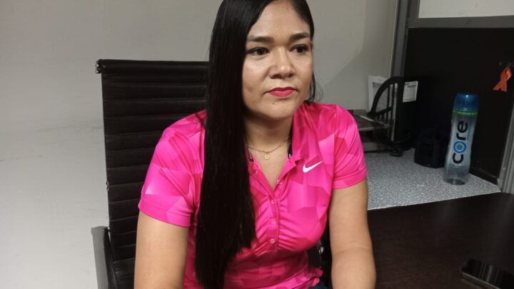 PRIÍSTAS REFRENDAN APOYO A BEATRIZ PAREDES.