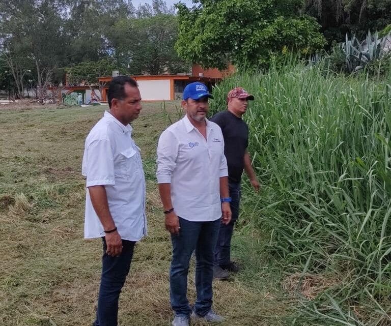 APOYO A ESCUELAS SIEMPRE SERÁ PRIORIDAD: PEPE SCHEKAIBÁN