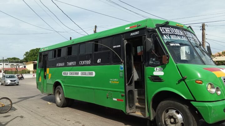 REGRESA RUTA ECHEVERRÍA-ESCOLLERAS.