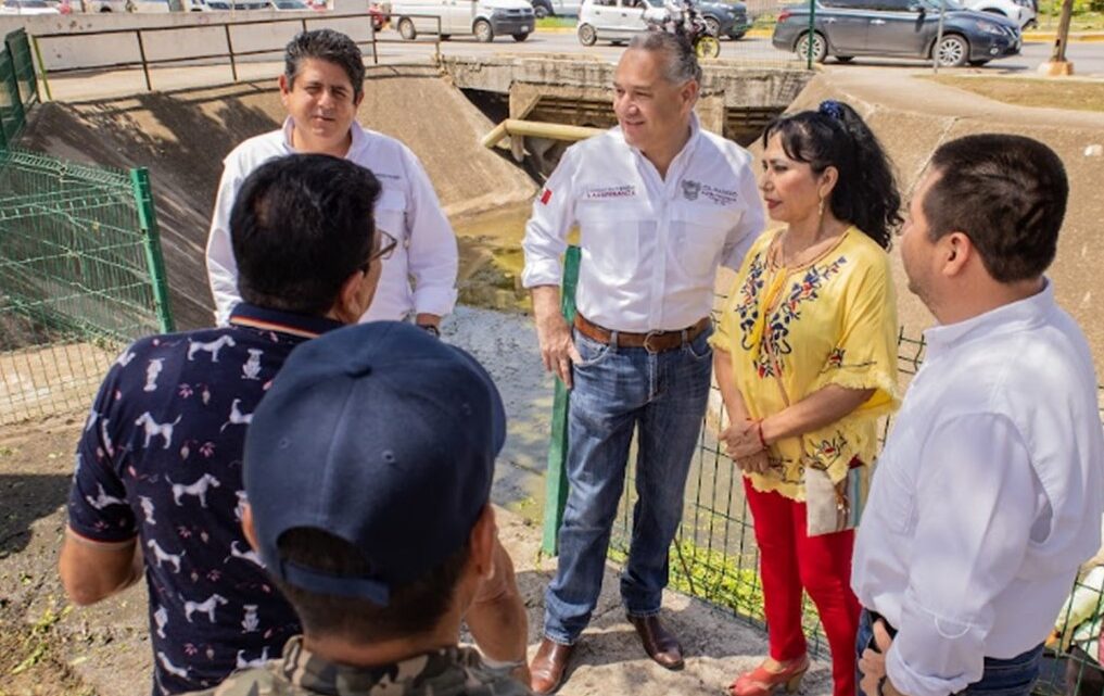 SUPERVISA ADRIÁN OSEGUERA TRABAJOS DE LIMPIEZA EN DIVERSAS COLONIAS MADERENSES