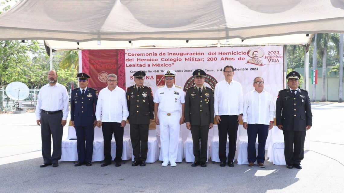PARTICIPA AMM EN INAUGURACIÓN DE HEMICICLO A LOS NIÑOS HÉROES EN 15/o BATALLÓN DE INFANTERÍA