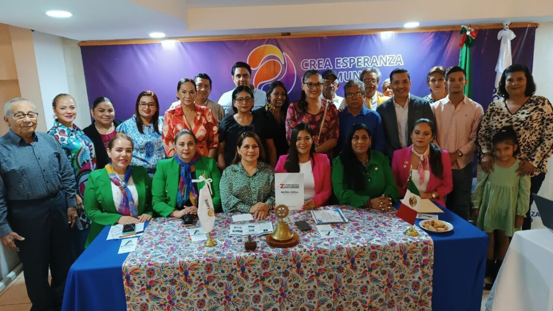 MAYRA OJEDA PRESENTA SU SEGUNDO INFORME COMO REGIDORA AL CLUB ROTARIO MADERO MIRAMAR